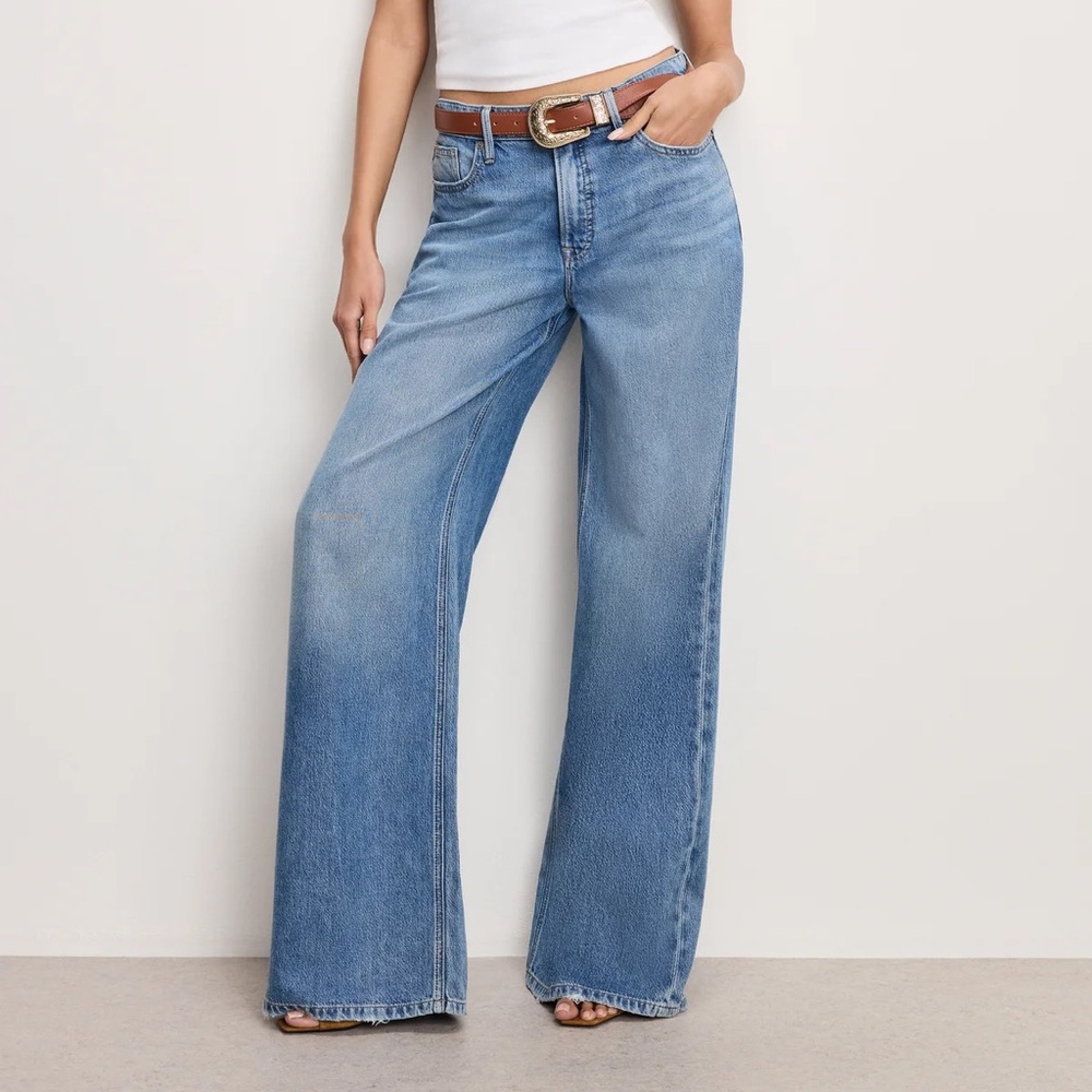 Good American Weightless Good Standard Ease Wide Leg Jeans (Indigo961)